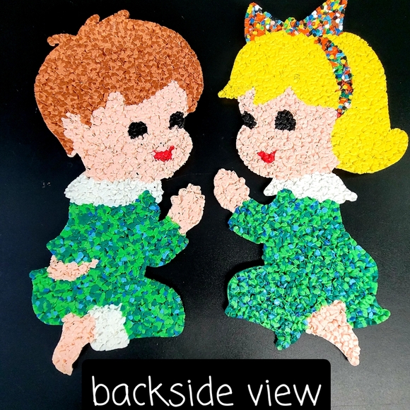 Vintage melted plastic popcorn wall hangers Christmas boy and girl - Picture 5 of 12